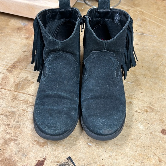 Justice brand fringe booties size 8 black color - Picture 4 of 8